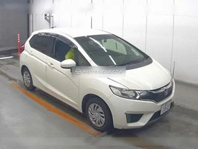 Honda Fit 2016, auction grade 4