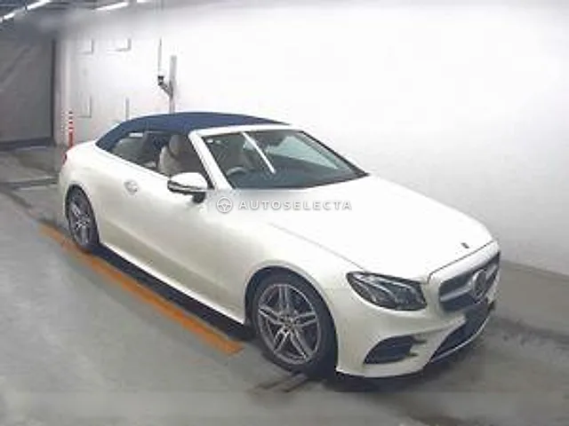 Mercedes-Benz E-Class 2018, auction grade 3.5