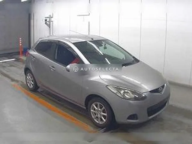 Mazda Demio 2010, auction grade 3.5