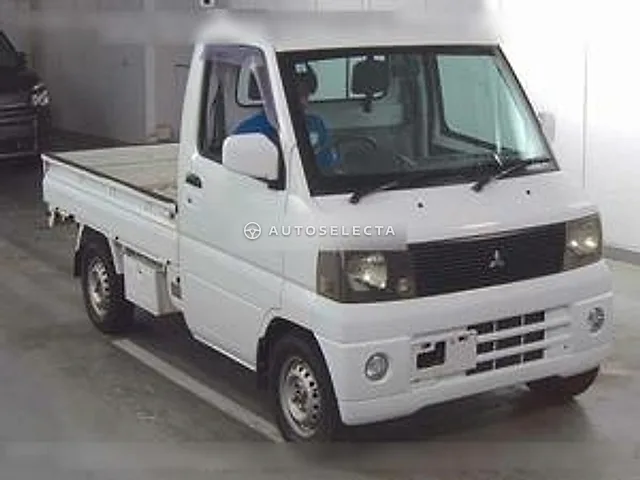 Mitsubishi Minicab Truck 2000, auction grade 4