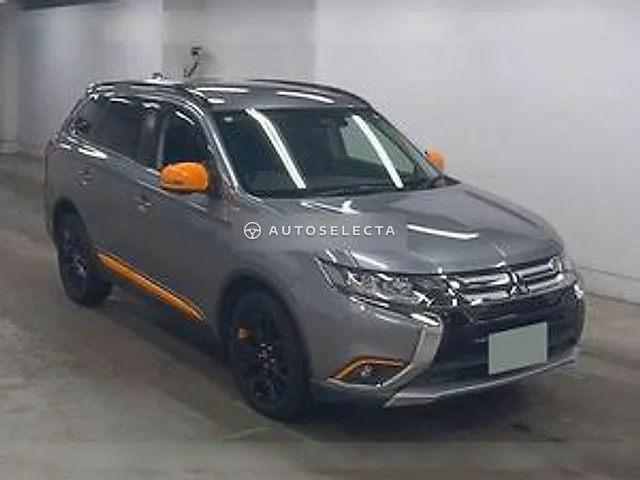 Mitsubishi Outlander 2018, auction grade 4