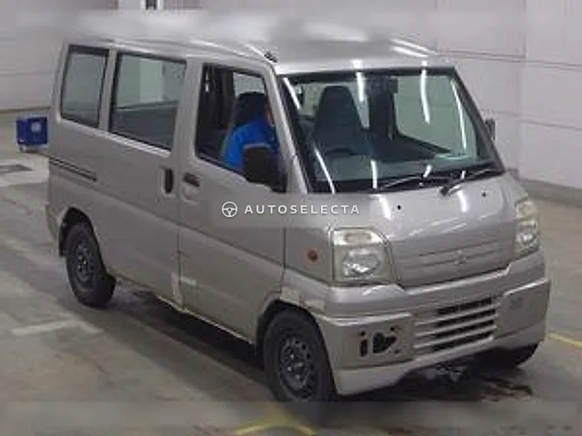 Mitsubishi Minicab Van 2000