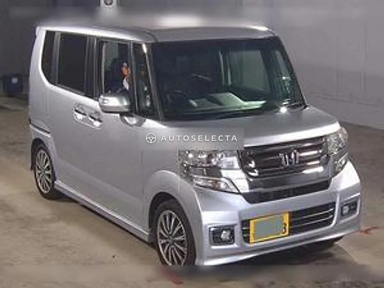 Honda N-BOX Custom 2015, photo 1 of 1