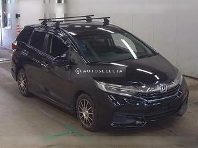 Honda Shuttle 2015, auction grade R
