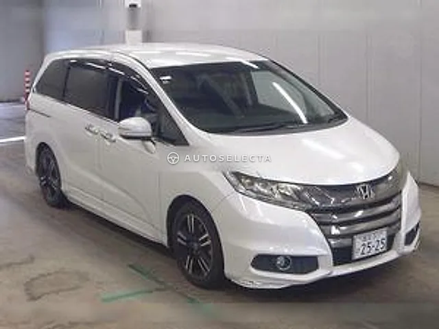 Honda Odyssey Hybrid 2016, auction grade 4