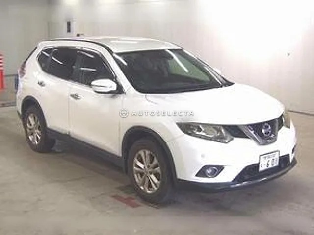 Nissan X-Trail 2014, auction grade 4