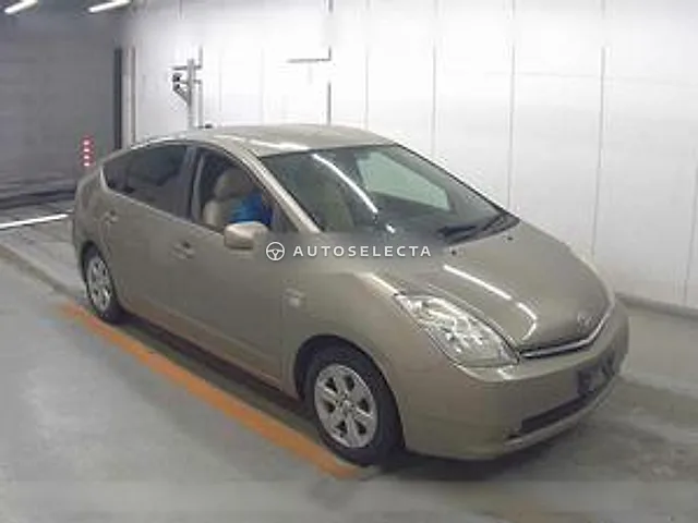 Toyota Prius 2006, auction grade 3.5
