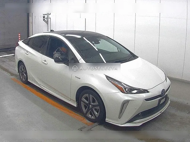 Toyota Prius 2019, auction grade 4