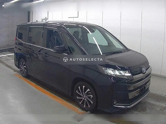 Toyota Noah 2024, auction grade 4.5