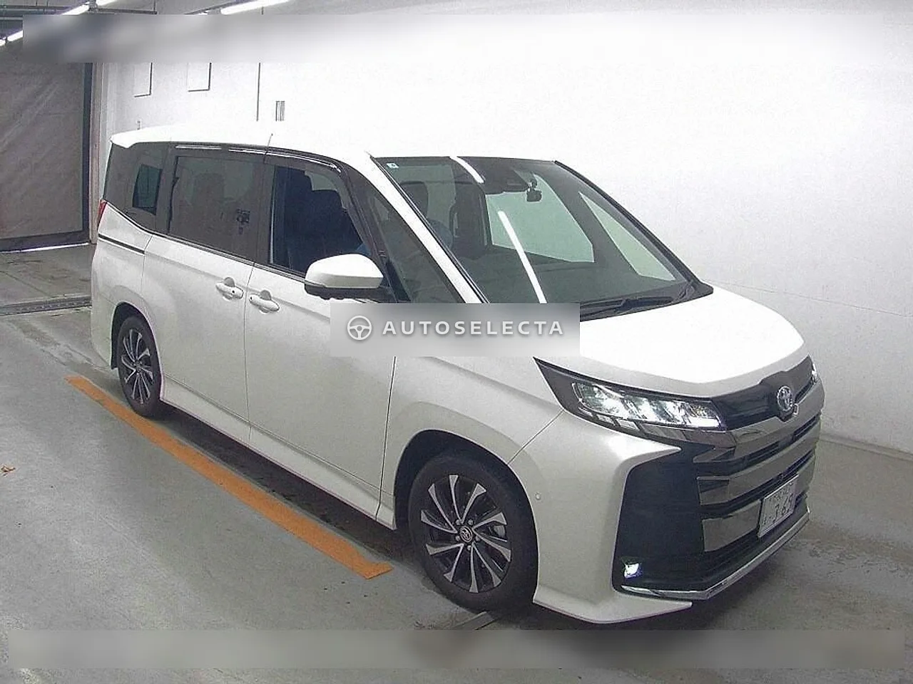 Toyota Noah 2025, photo 1 of 1