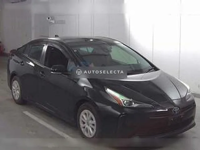 Toyota Prius 2021, auction grade RA