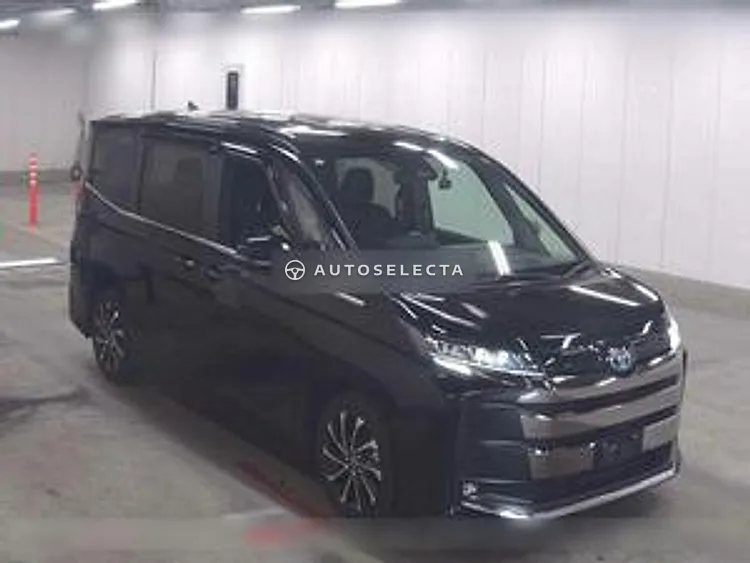 Toyota Noah 2023, photo 1 of 1
