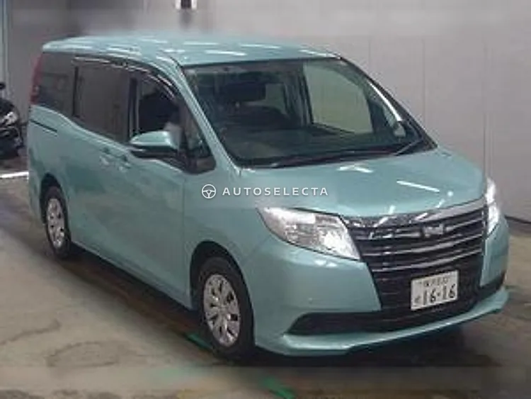 Toyota Noah 2014, photo 1 of 1