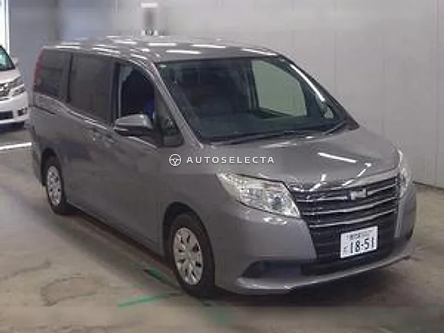 Toyota Noah 2015, auction grade 4.5