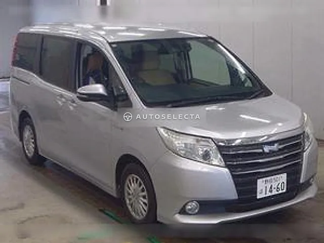 Toyota Noah 2016, auction grade 4.5