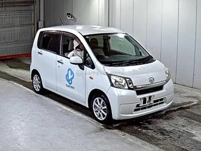 Daihatsu Move 2013, auction grade 3.5