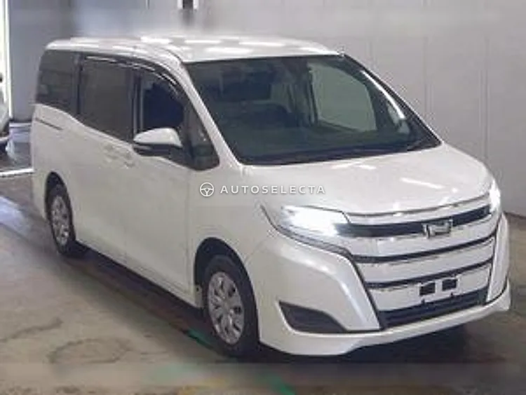 Toyota Noah 2020, photo 1 of 1