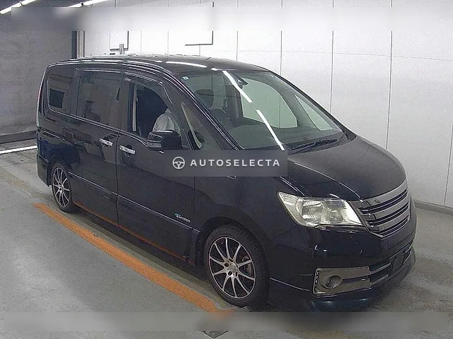 Nissan Serena 2013, auction grade 4