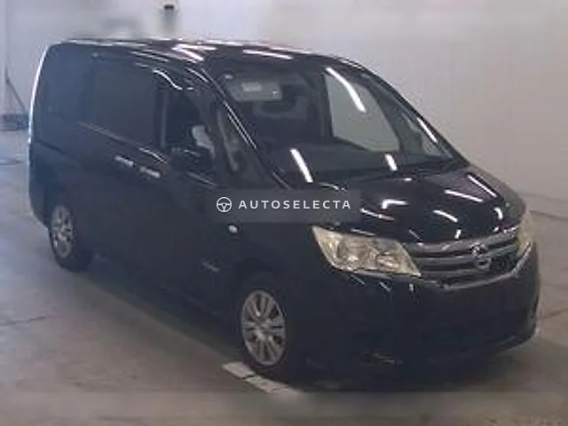 Nissan Serena 2013
