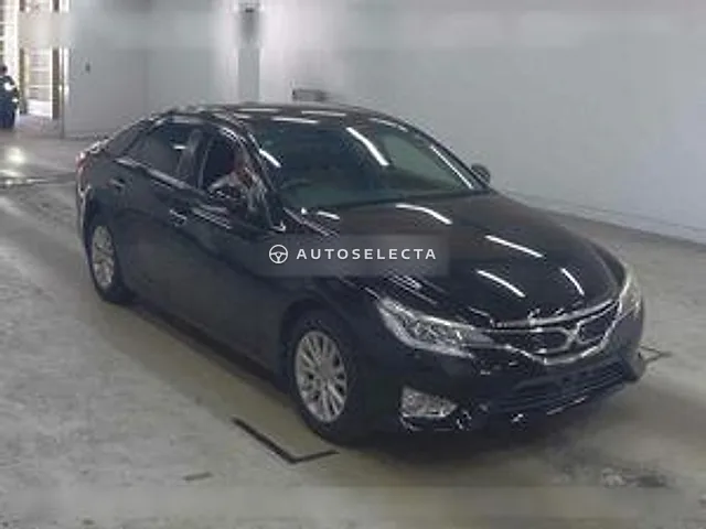 Toyota Mark X 2012, auction grade 4