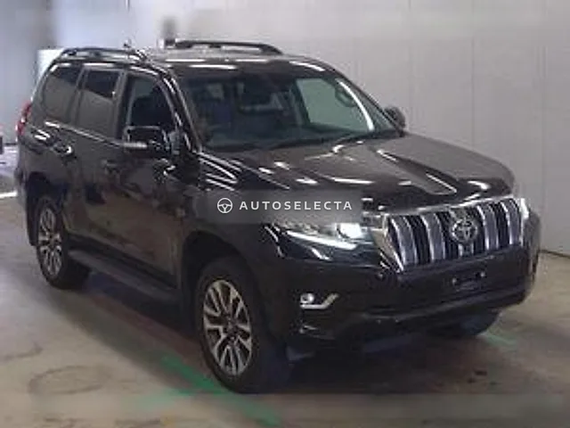 Toyota Land Cruiser Prado 2023, auction grade 4.5