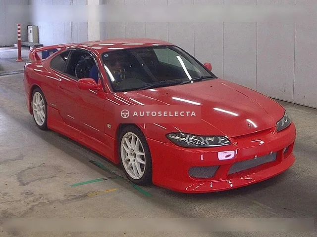 Nissan Silvia 2000, auction grade 3
