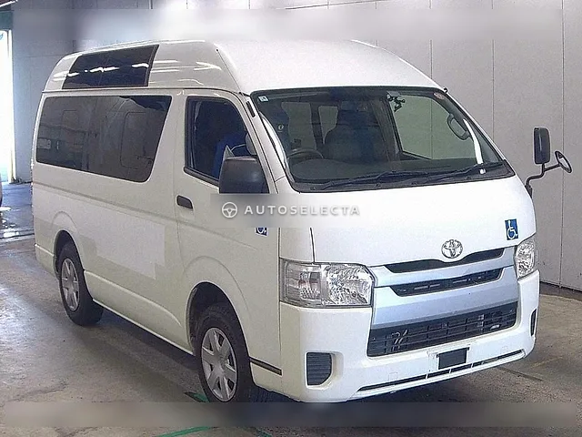 Toyota Hiace Van 2016, auction grade 3