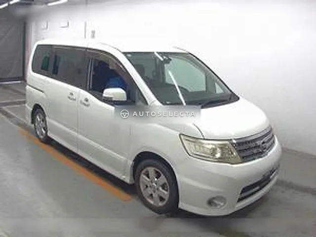 Nissan Serena 2010, auction grade R