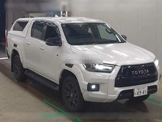 Toyota Hilux GR Sport 2024, auction grade 4.5