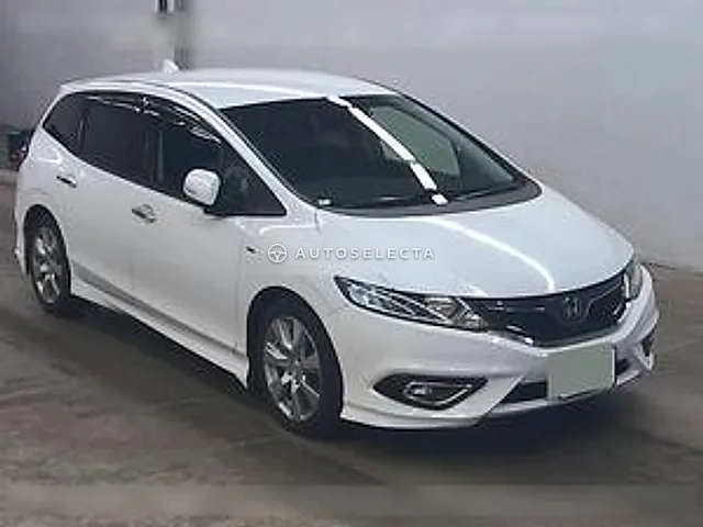 Honda Jade 2016, auction grade 3.5