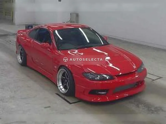Nissan Silvia 1999, auction grade R