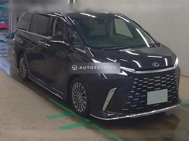 Lexus LM 2024, auction grade 3.5