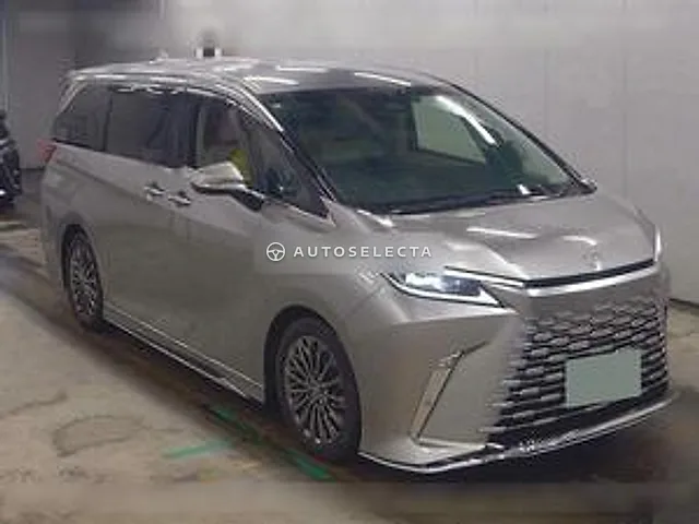 Lexus LM 2024, auction grade 4.5