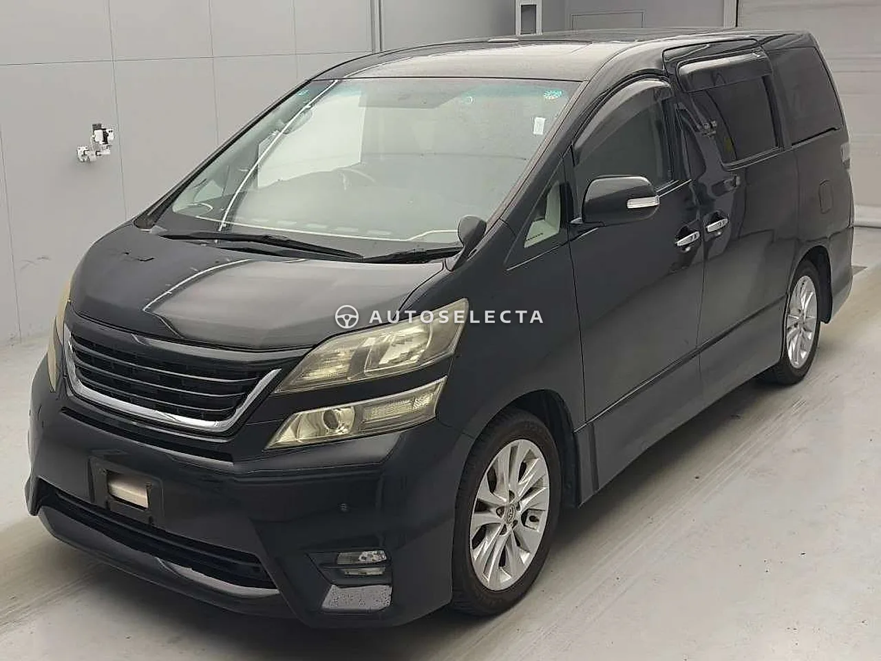 Toyota Vellfire 2010, photo 1 of 1