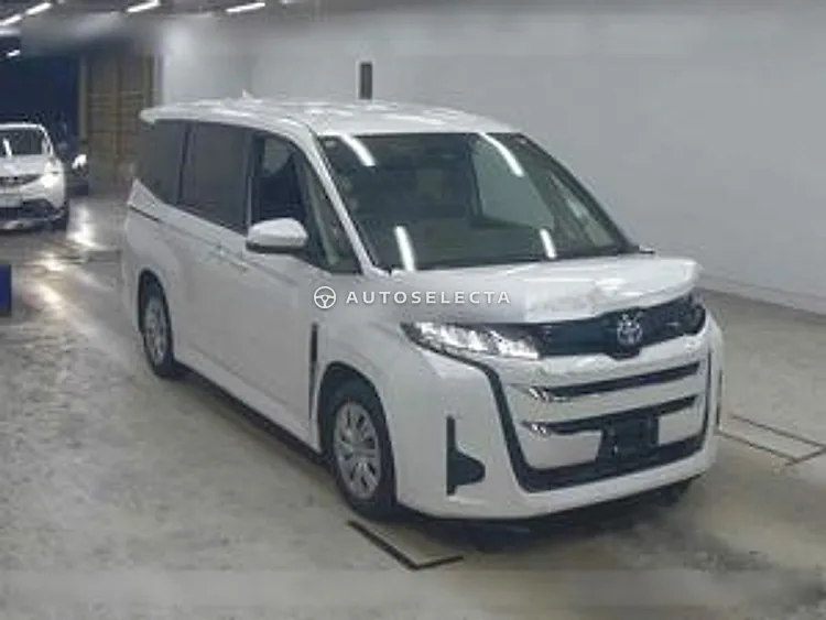 Toyota Noah 2023, photo 1 of 1
