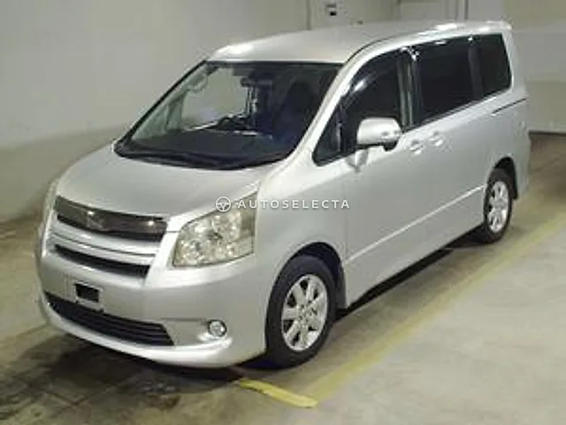 Toyota Noah 2009, auction grade 3.5
