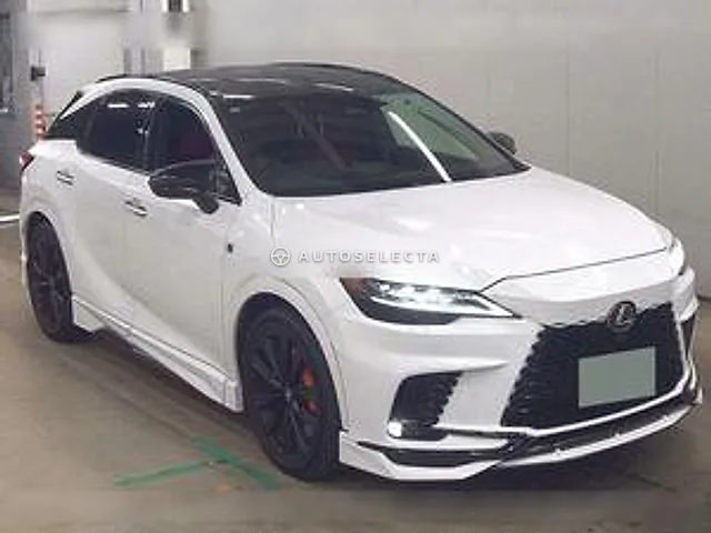 Lexus RX 2024, auction grade 5