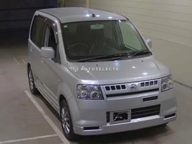 Nissan Otti 2006, auction grade 3
