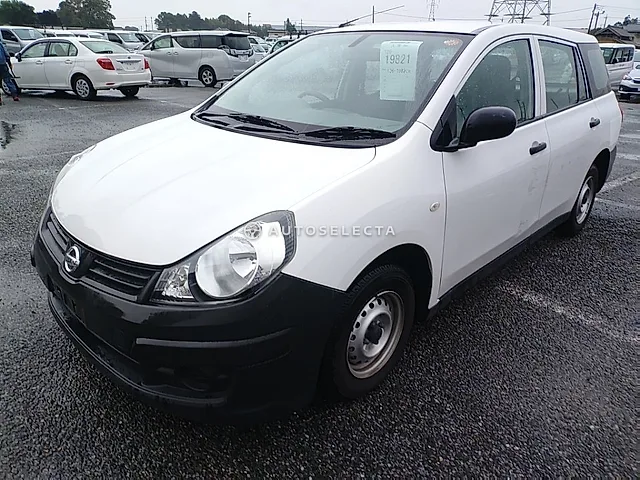 Nissan AD 2012, auction grade 3