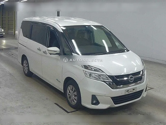 Nissan Serena 2018, auction grade 4
