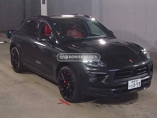 Porsche Macan 2023, auction grade 4.5
