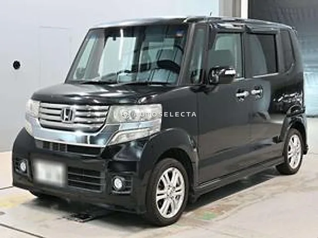Honda N-BOX Custom 2012, auction grade 3.5