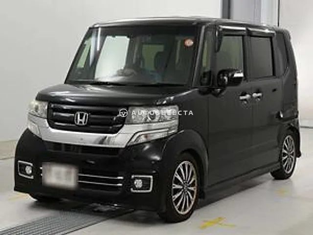 Honda N-BOX Custom 2016, auction grade R