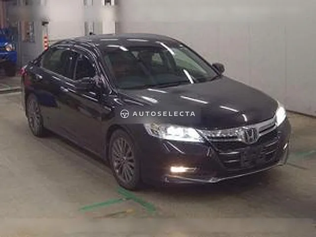 Honda Accord Hybrid 2013, auction grade R