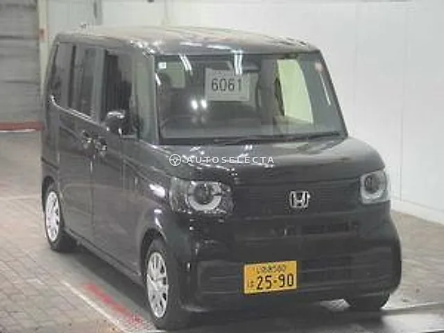 Honda N-BOX 2025, auction grade 4.5