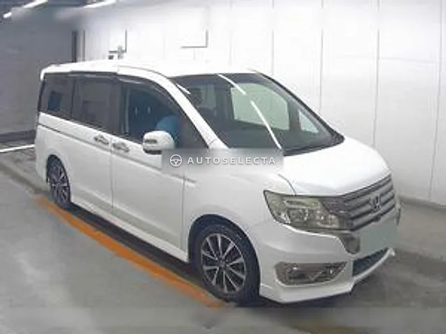 Honda Stepwgn Spada 2012, auction grade 4.5