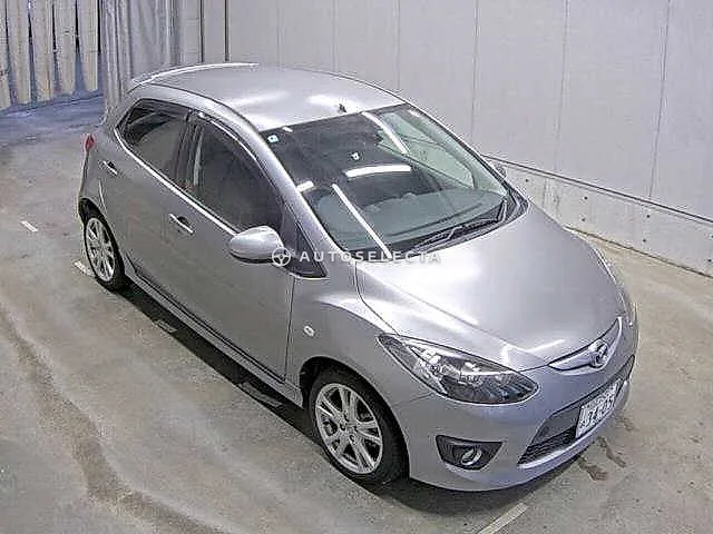 Mazda Demio 2010, auction grade 3.5