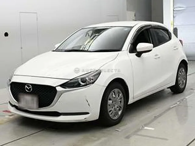 Mazda MAZDA2 2021, auction grade 4