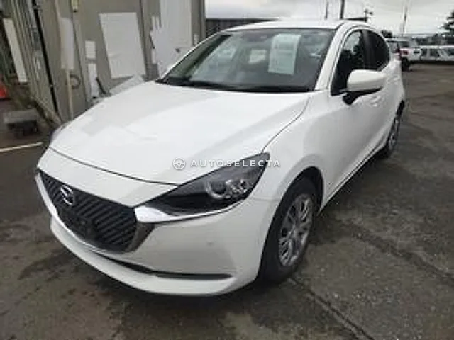 Mazda MAZDA2 2021, auction grade 3.5