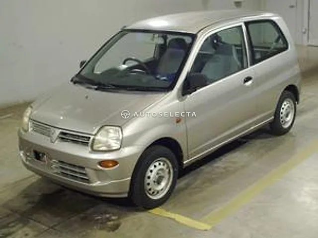Mitsubishi Minica 2000, auction grade 3